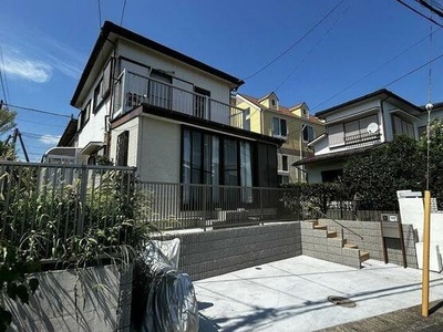 保土ケ谷区桜ケ丘にある中古物件の外観